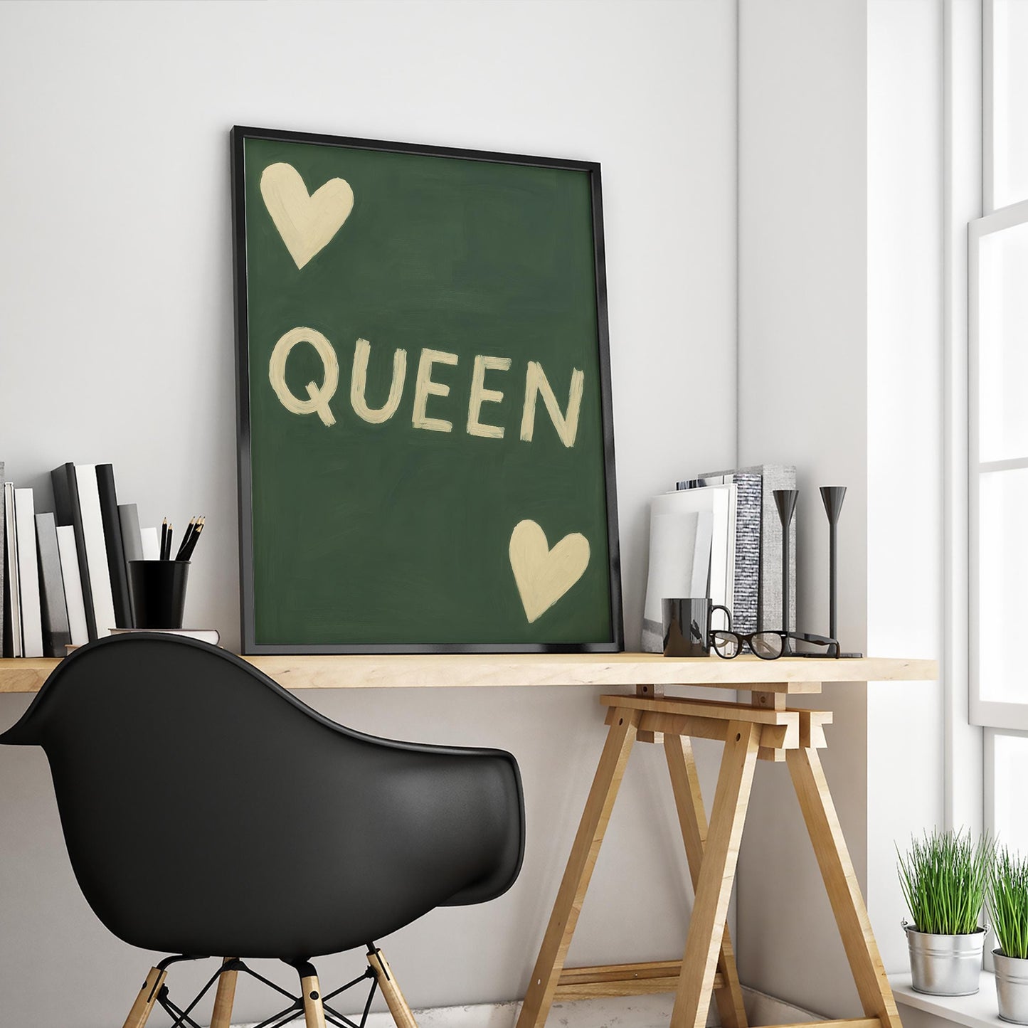 Queen Typography Art – Bold Wall Print With Heart Accent & Feminist Style
