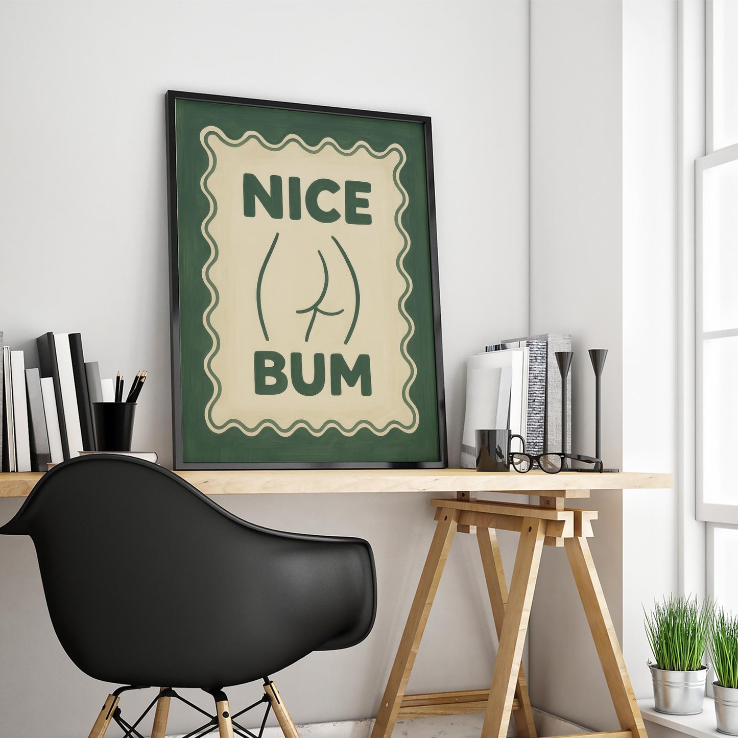 Retro Bathroom Wall Art – Playful Vintage Poster With Bold Typography & Wavy Frame